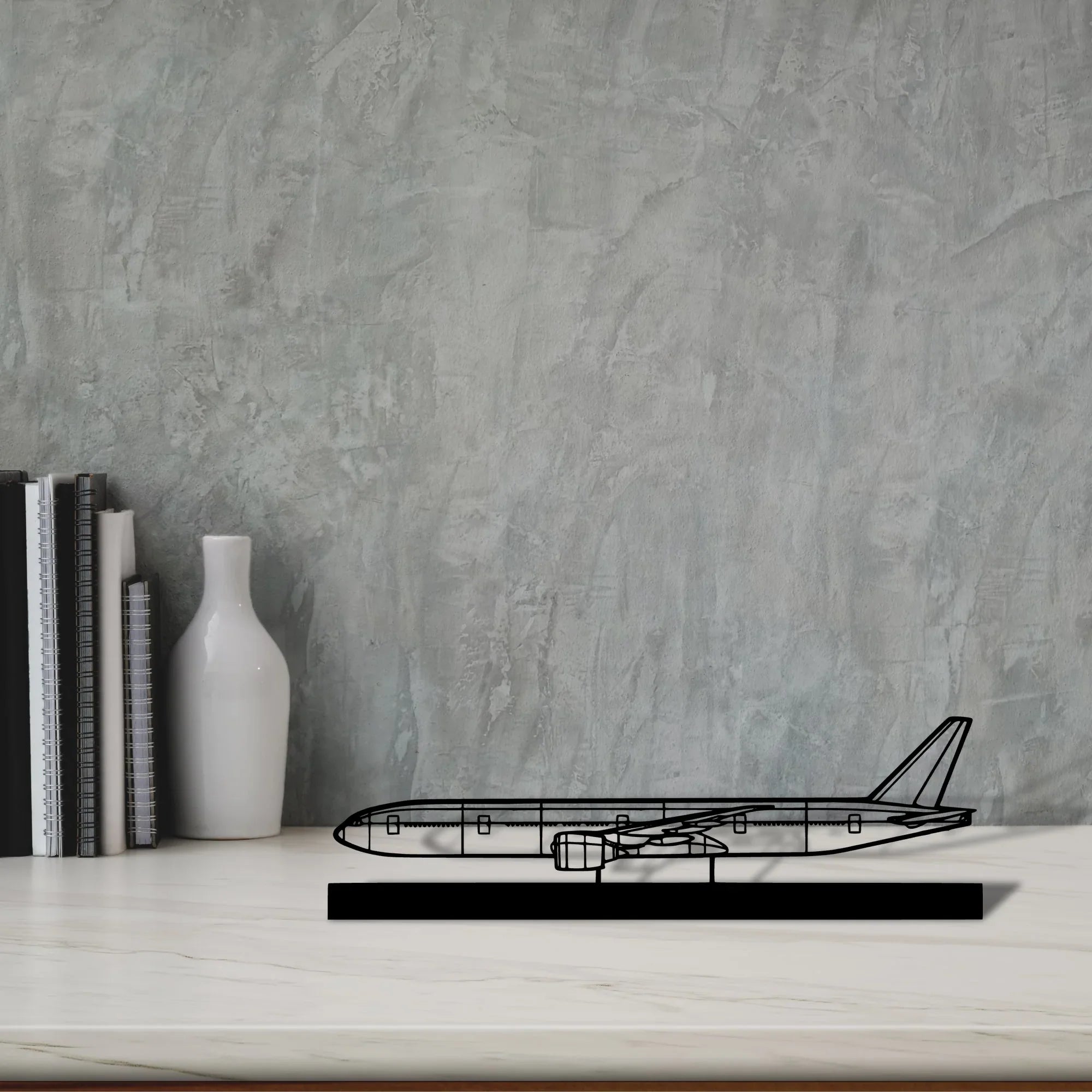 777-300er Silhouette Metal Art Stand - Turbo Silhouette