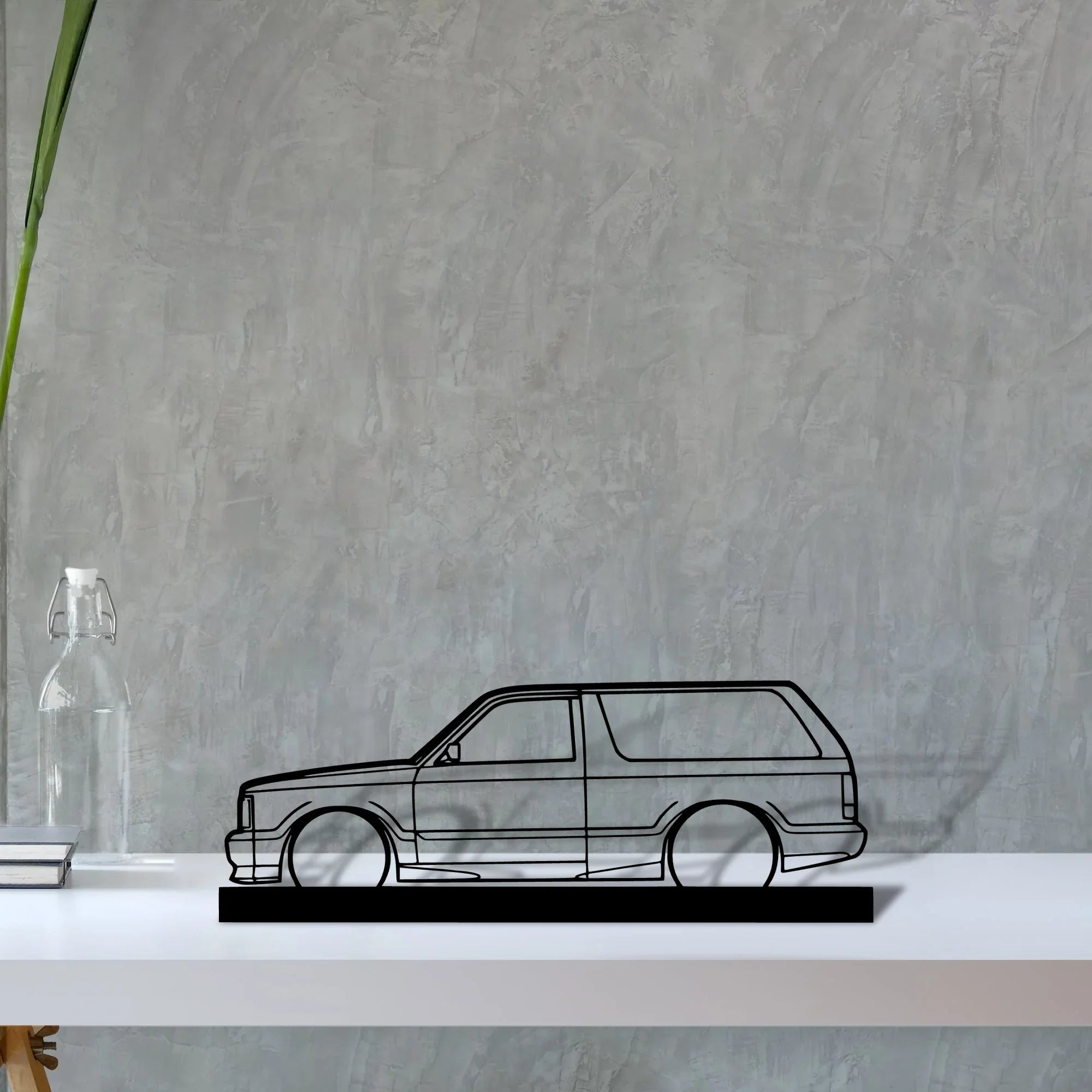 93-typ Silhouette Metal Art Stand - Turbo Silhouette