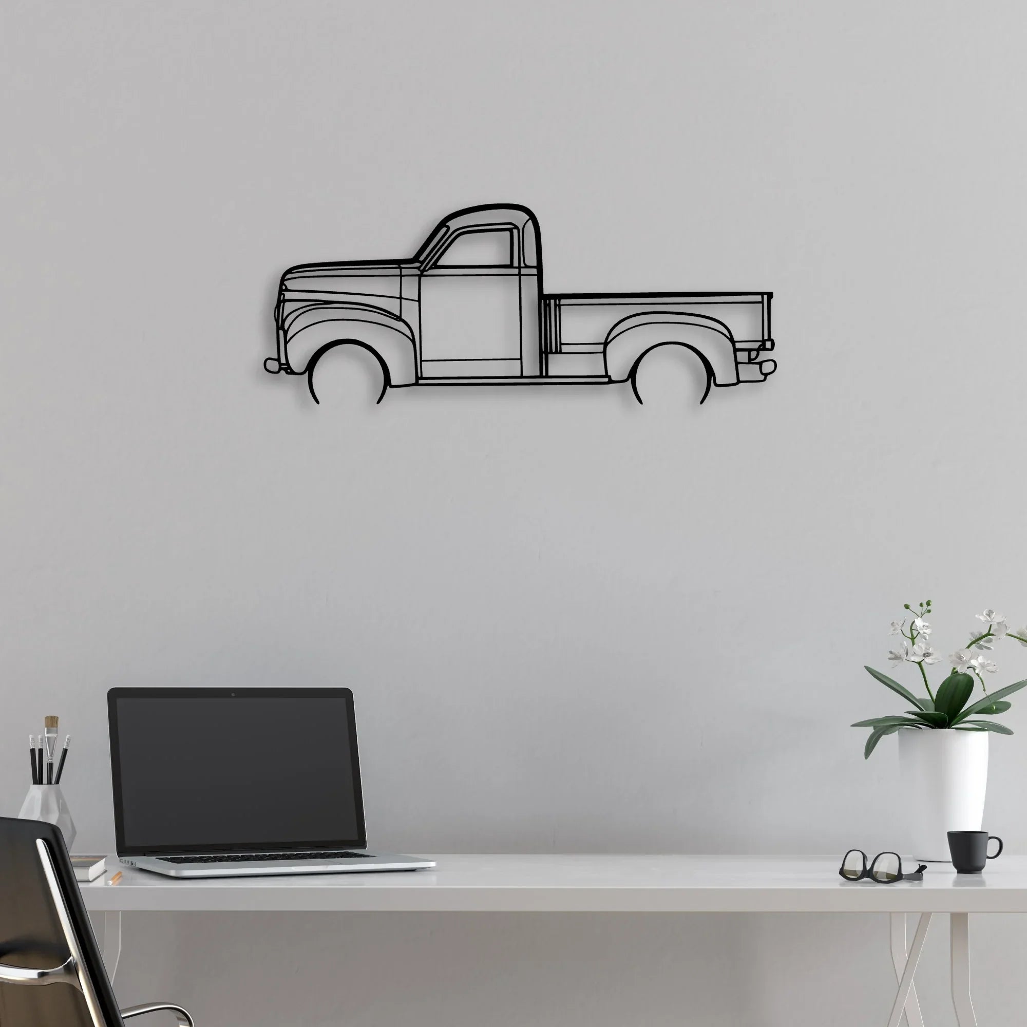 Studebaker M5 Classic Silhouette Metal Wall Art - Automotive Garage Decor