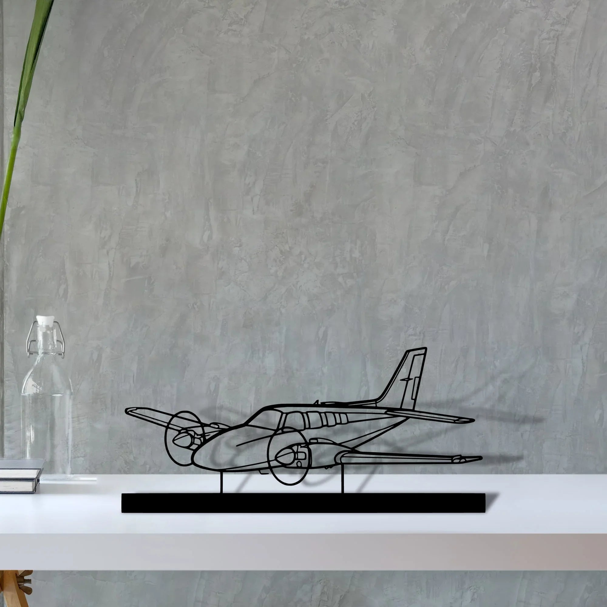 baron-58 Silhouette Metal Art Stand - Turbo Silhouette