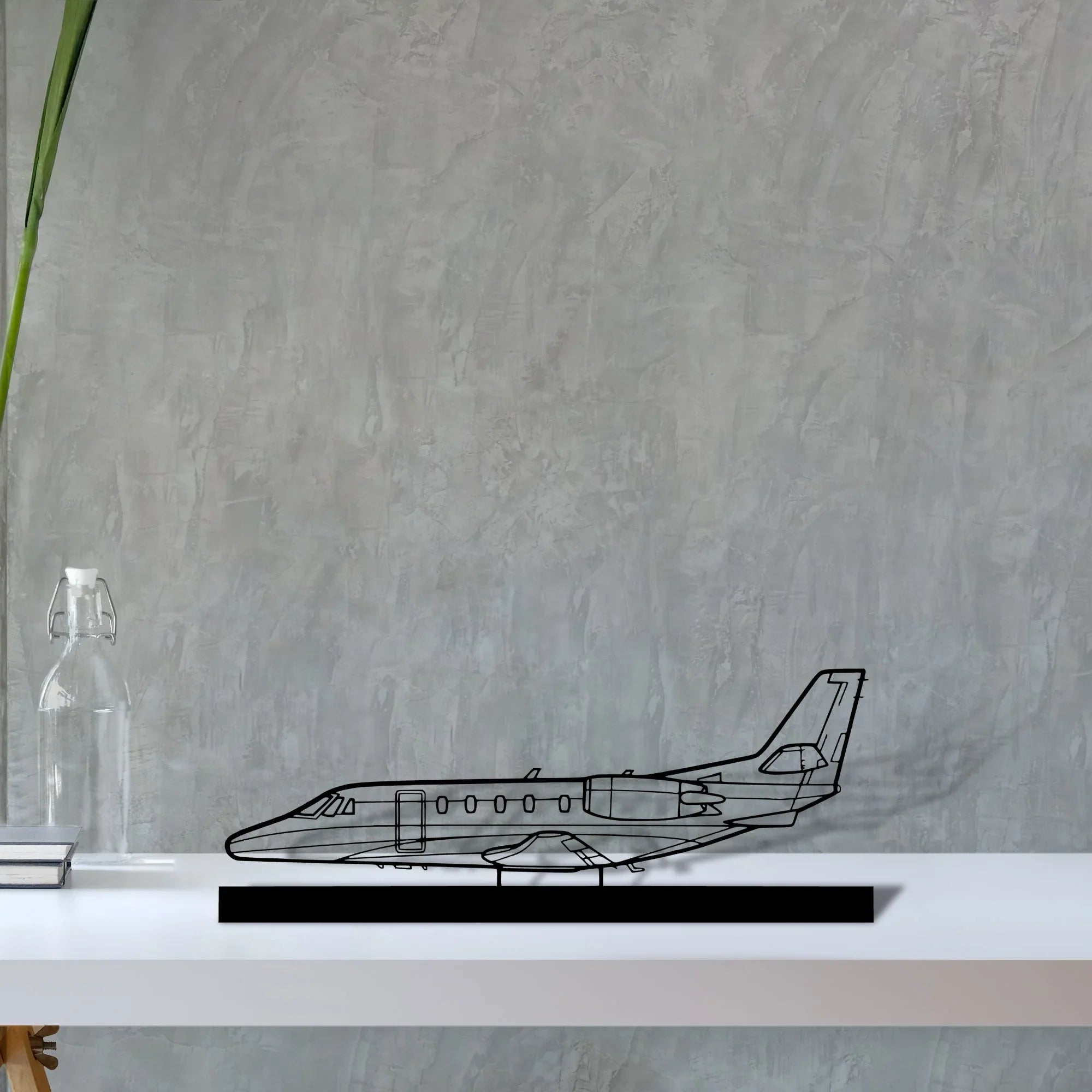 citation-xls-2 Silhouette Metal Art Stand - Turbo Silhouette