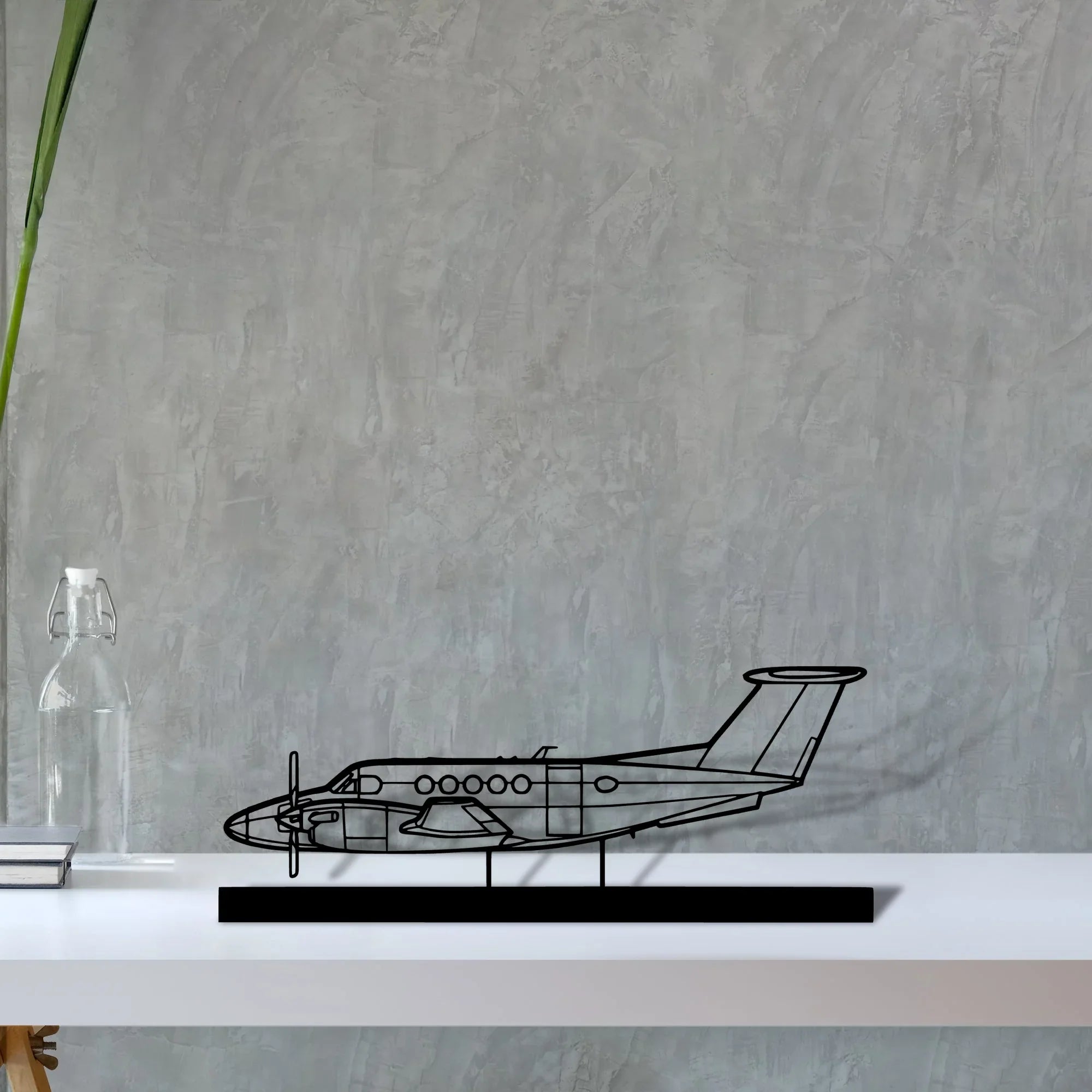 king-air-b200 Silhouette Metal Art Stand - Turbo Silhouette