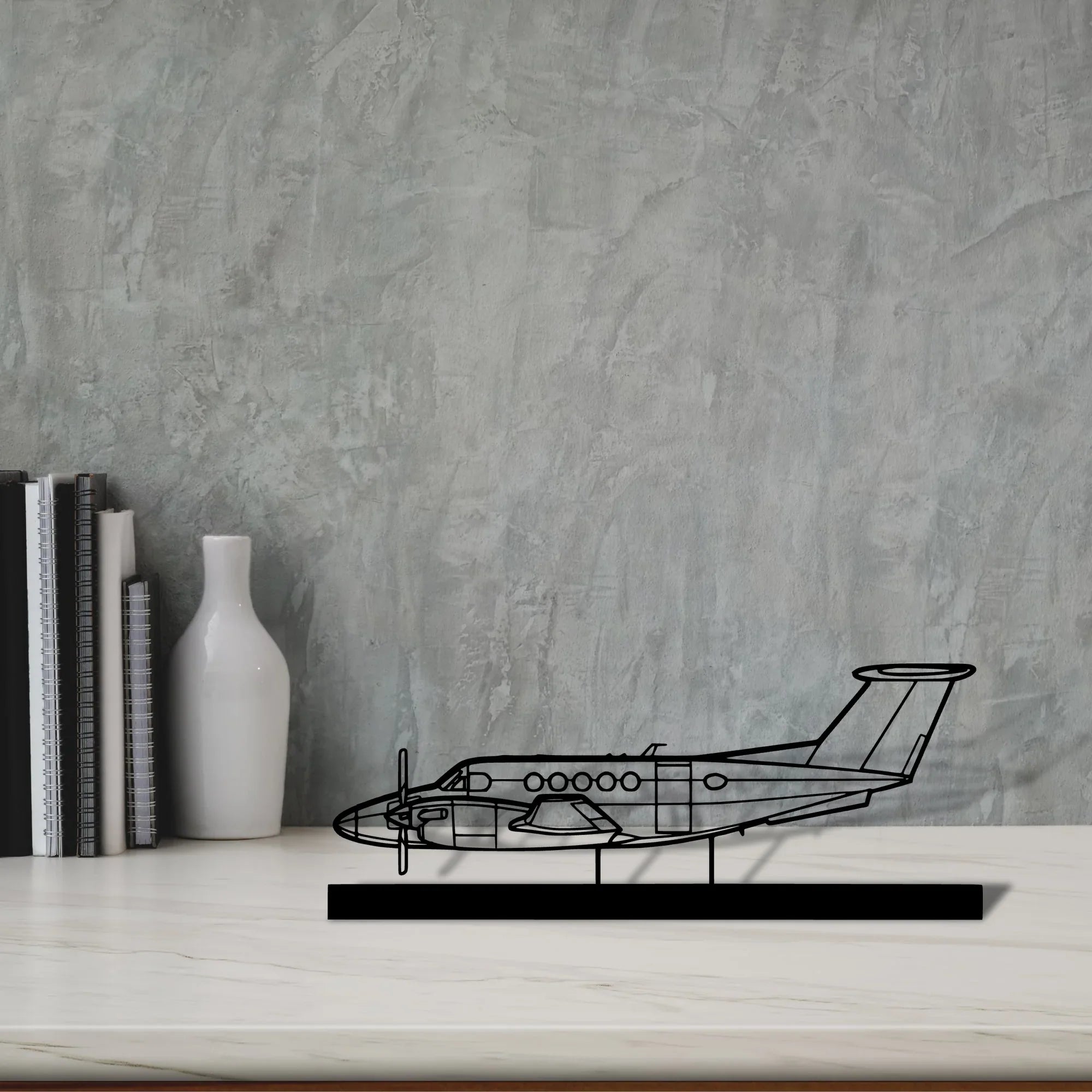 king-air-b200 Silhouette Metal Art Stand - Turbo Silhouette