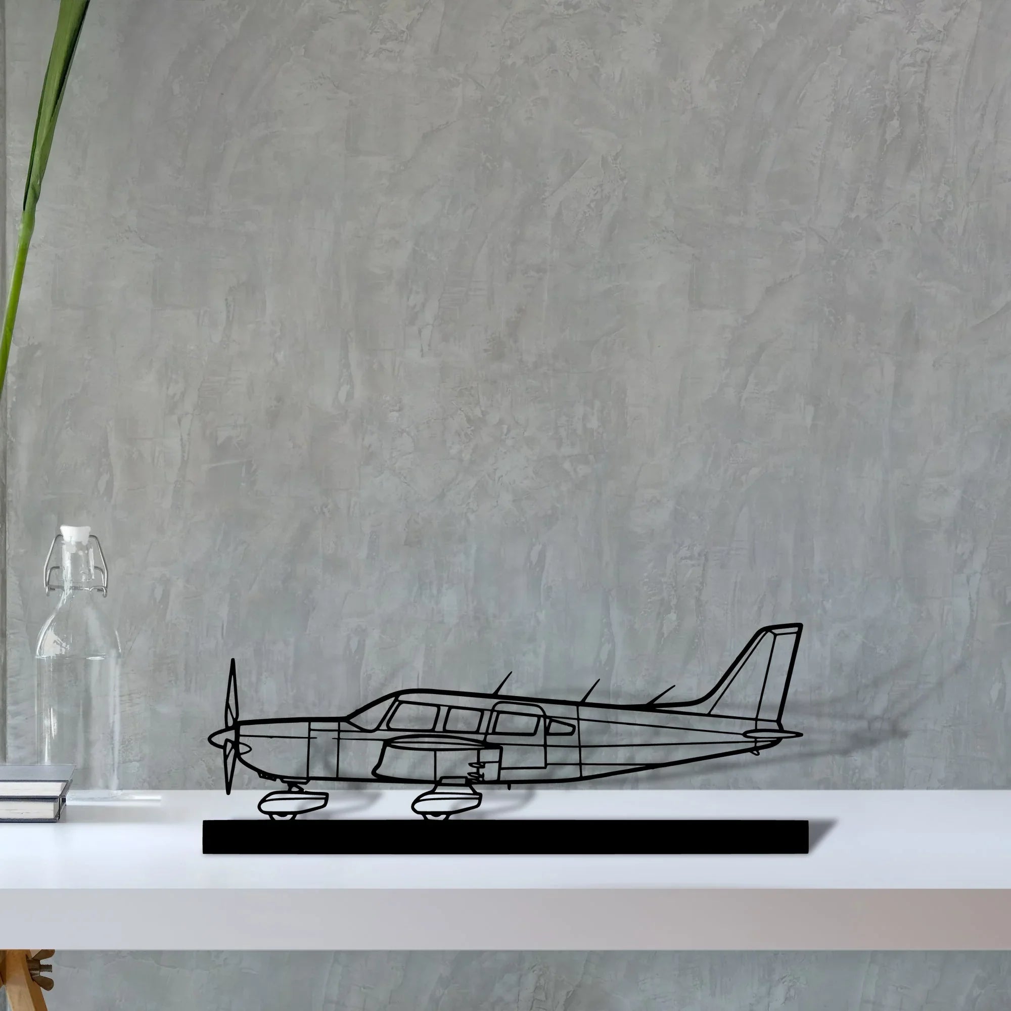 saratoga-pa-32 Silhouette Metal Art Stand - Turbo Silhouette