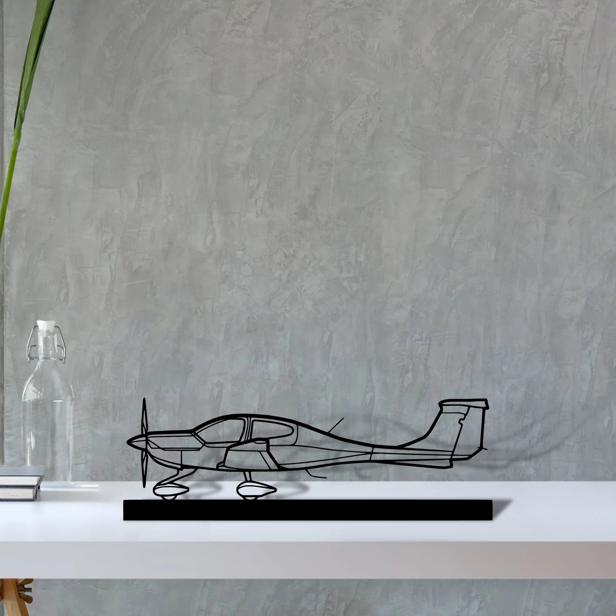 da40-2 Silhouette Metal Art Stand - Turbo Silhouette