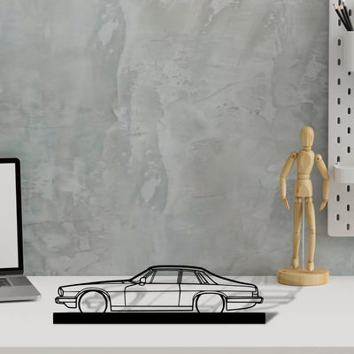 xjs Silhouette Metal Art Stand - Turbo Silhouette